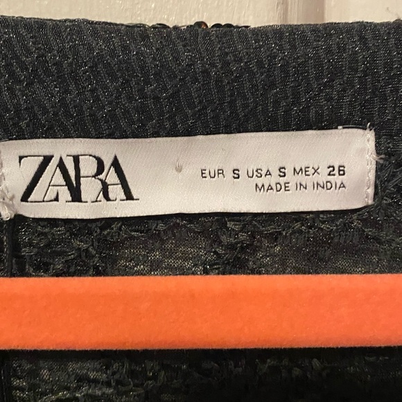 Limited edition sequin dress - Picture 3 of 5